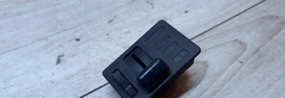 BMW 5 E28 Light switch 1369941