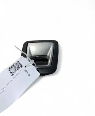 Volvo XC90 Tie down hook / loop 