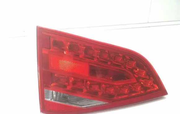 Audi A4 S4 B8 8K Tailgate rear/tail lights