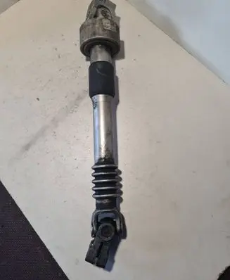 Steering wheel axle set