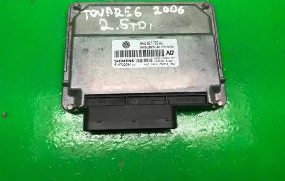 Volkswagen Touareg I Engine control unit/module ECU 0AD927755AJ 5WP22084