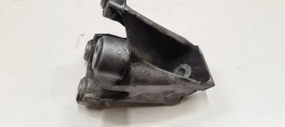 Audi A6 S6 C6 4F Engine mounting bracket 4F0199307AA