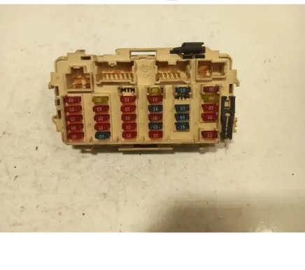 Nissan X-Trail T30 Fuse box set ppt40