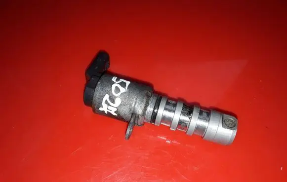 Audi A8 S8 D4 4H Camshaft vanos timing valve 06E257N