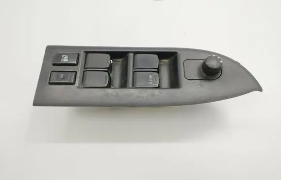 Suzuki Grand Vitara II Electric window control switch 64J300596T 62J000556T