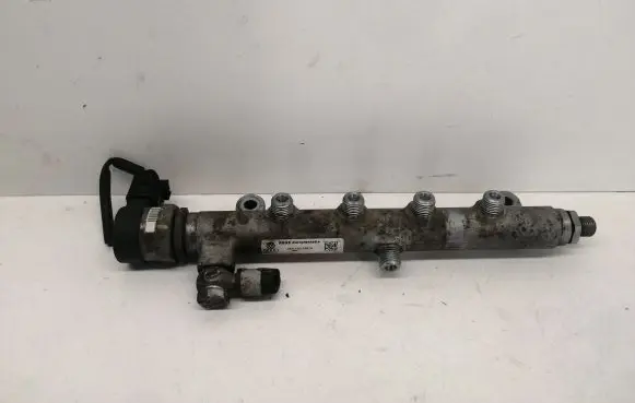 Audi Q7 4L Fuel main line pipe 057130090Q 057130764L