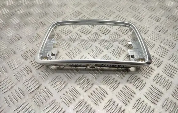 Mercedes-Benz CLA C117 X117 W117 Radio/GPS head unit trim A1766890018
