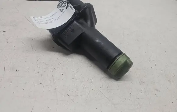 Seat Alhambra (Mk1) Power steering fluid tank/reservoir 7M0422372A