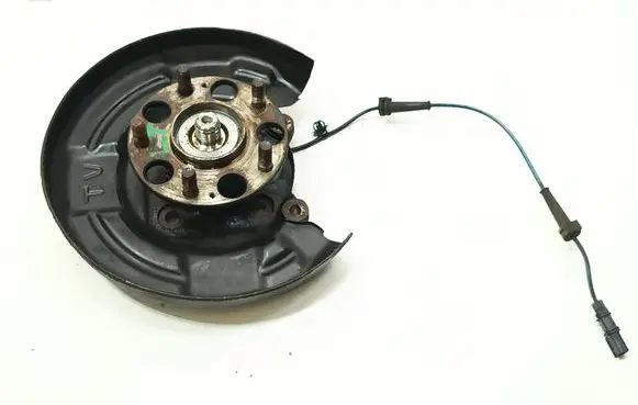 Honda Civic IX Rear wheel hub