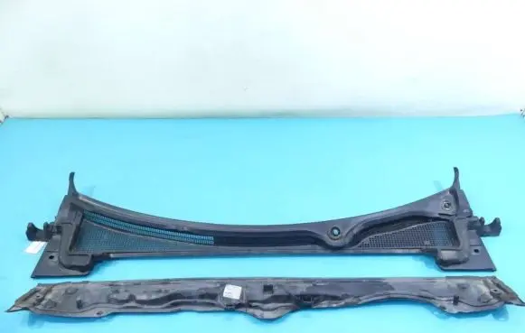 Wiper trim