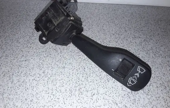 BMW 5 E39 Wiper control stalk 8363664
