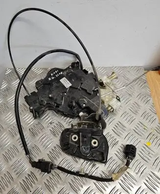 Volkswagen Caddy Sliding door lock 2K0843654G