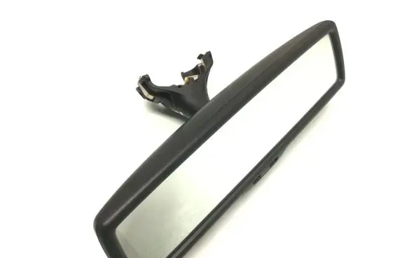 Volkswagen Golf V Rear view mirror (interior) E11015625