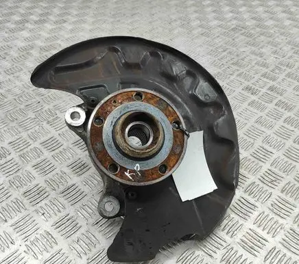 Volkswagen Golf VII Front wheel hub 5Q0615311F 5Q0407257A