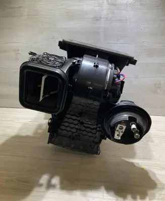 BMW 1 F70 Heater blower radiator 9890100