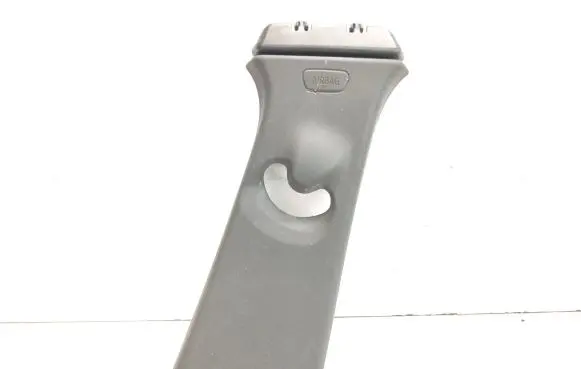 BMW X1 F48 F49 (B) pillar trim (top) 51437332816 7332816 20285110
