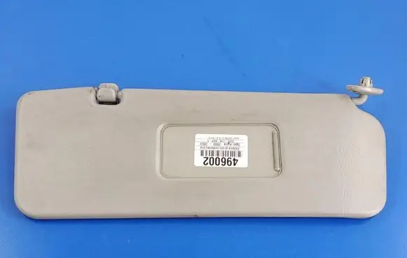 Sun visor