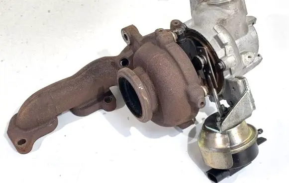 Skoda Superb B8 (3V) Turbo 04L253010