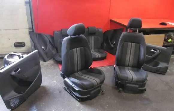 Volkswagen Polo V 6R Seat set POLO6RFOTLE MATCH