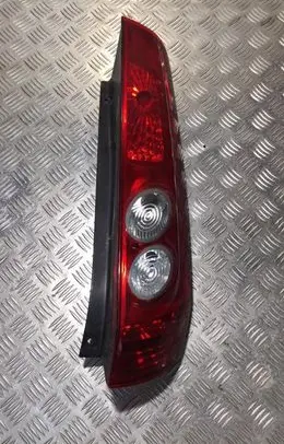 Ford Fiesta Rear/tail lights 6s6113404b