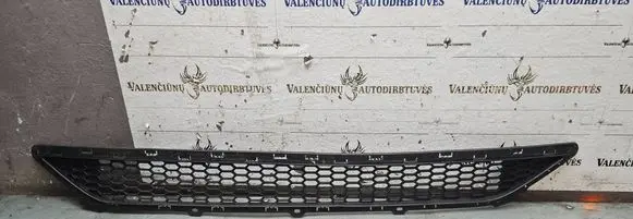 Hyundai Tucson TL Front bumper lower grill 86561D7000