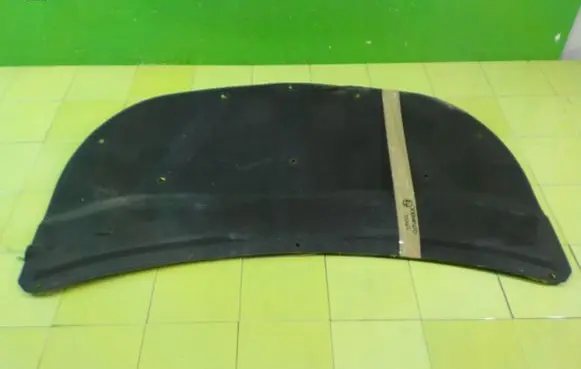 Mitsubishi Outlander Engine bonnet/hood sound/heat insulation XP192