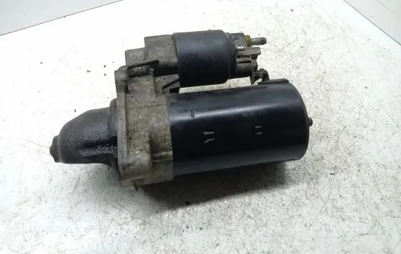 BMW 5 E39 Starter motor 1740374