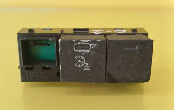 Citroen C2 Cruise control switch 03065450