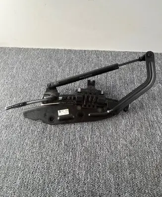 BMW X3 G01 Seat back rest lock catch 7404186 51285310