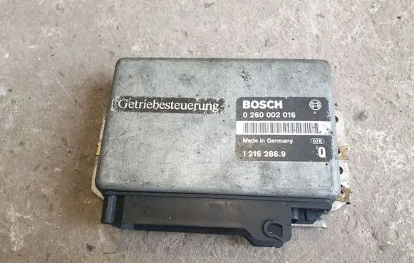 BMW 7 E32 Gearbox control unit/module 0260002016