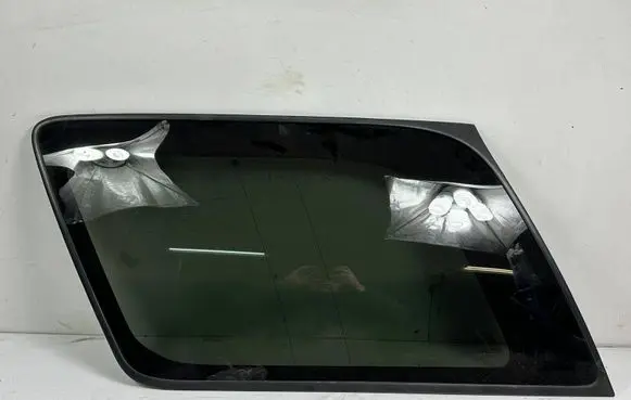 Cadillac Escalade Rear side window 