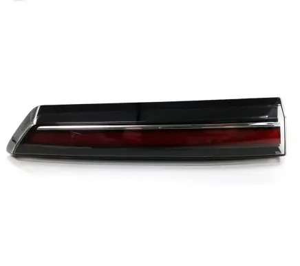 Opel Mokka B Tailgate rear/tail lights 9833944480