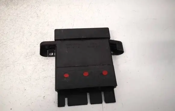 BMW 5 GT F07 Coolant fan relay 915341802 6114915341802