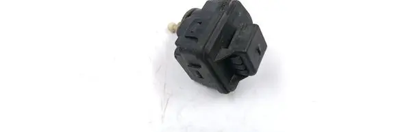 Audi A3 S3 8L Headlight level adjustment motor 8L0941295 00728213
