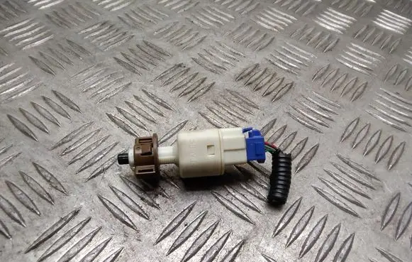 Toyota Corolla Verso AR10 Brake pedal sensor switch