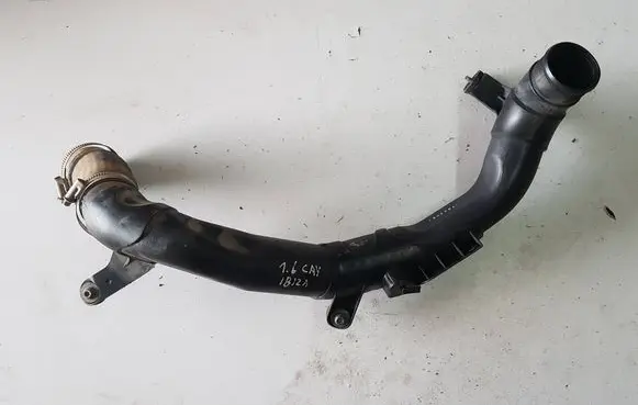 Volkswagen Beetle A5 Intercooler hose/pipe 6R0145770IAUTPI 6R0145770 6R0145762