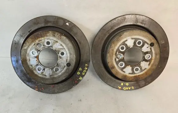 Land Rover Discovery 4 - LR4 Rear brake disc