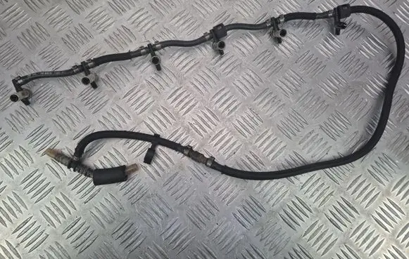 BMW X5 E70 Fuel return line/hose 7799869