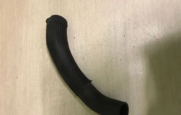 Mazda 6 Engine coolant pipe/hose