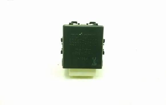 Toyota Auris 150 Window wiper relay 8594002040
