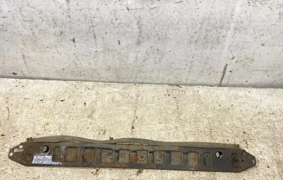 Volvo V70 Bottom radiator support slam panel 31265124