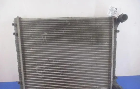 Audi A2 Coolant radiator 8Z0121251D