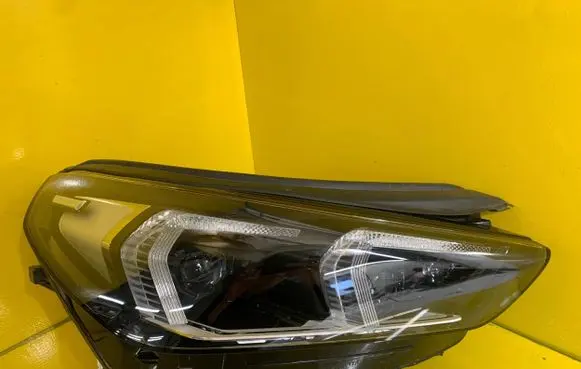 BMW X1 U11 Headlight/headlamp 5A5BD48-01