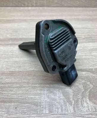 BMW 5 E39 Oil level sensor 7508003 6PR00786802