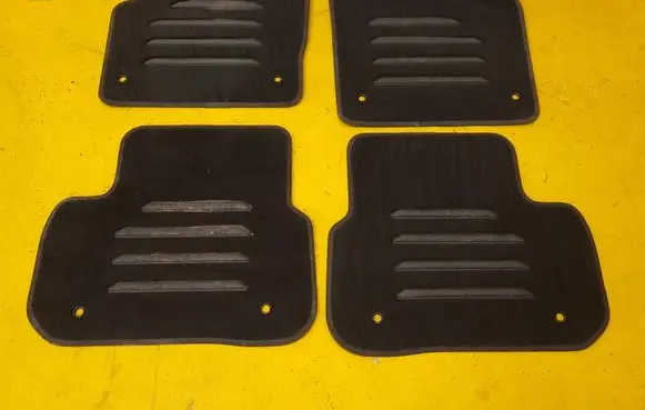Land Rover Discovery Sport Car floor mat set 
