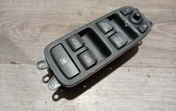 Volvo V50 Electric window control switch 30773427 30773428 30773429