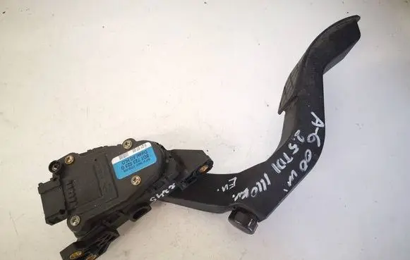 Audi A6 S6 C5 4B Accelerator throttle pedal 8D1723523G 6PV00777006