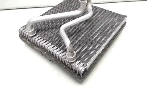 Air conditioning (A/C) radiator (interior)
