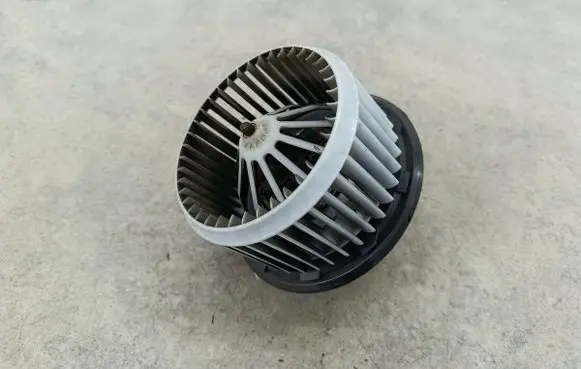 Alfa Romeo 159 Heater fan/blower 52408878