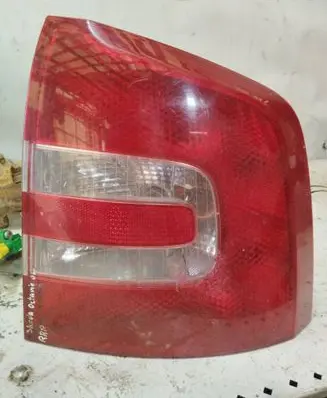 Skoda Octavia Mk2 (1Z) Rear/tail lights 1Z9945258